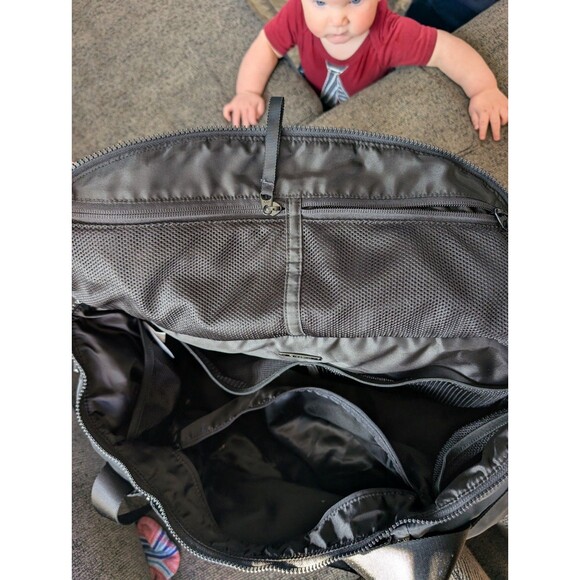 Lululemon Define Duffle Travel Bag in Black  Carry On Gym Weekend Luggage - Picture 16 of 16